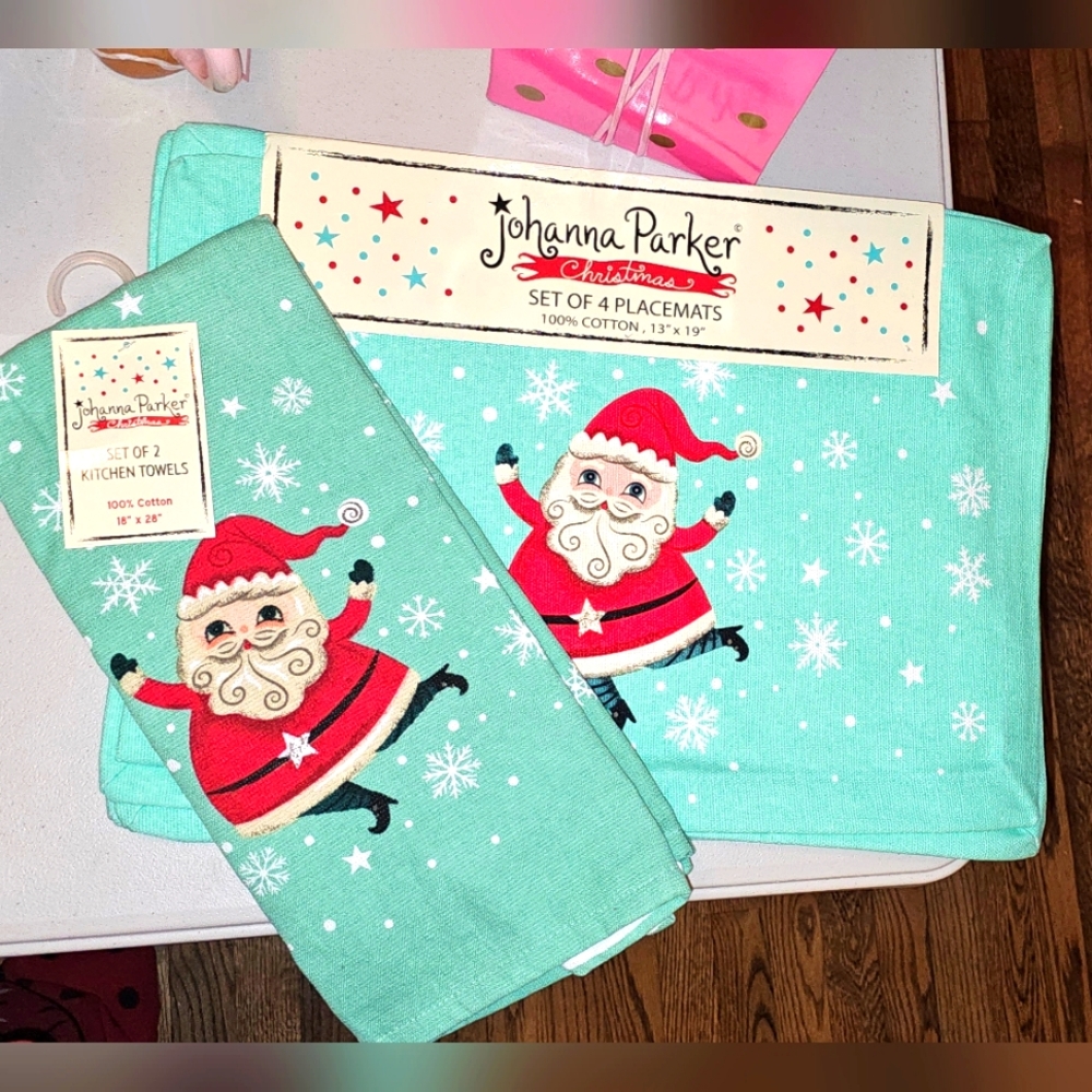Johanna Parker Christmas kitchen linen set